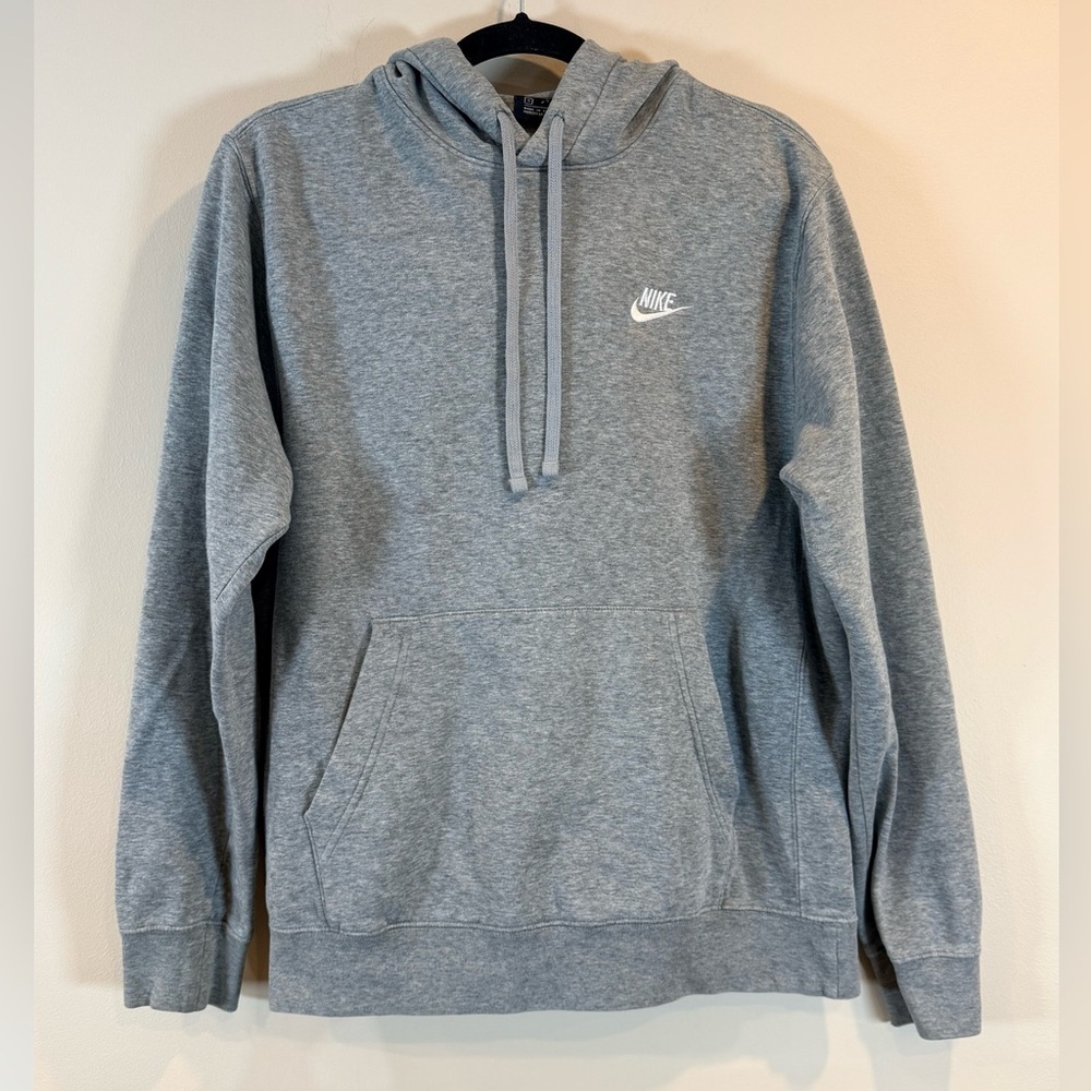 🔥Nike Gray Women’s Hoodie Size S NWOT🔥